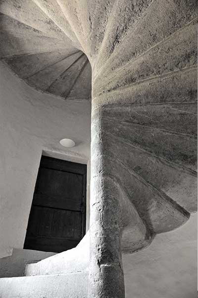 Escalier à vis de la tour