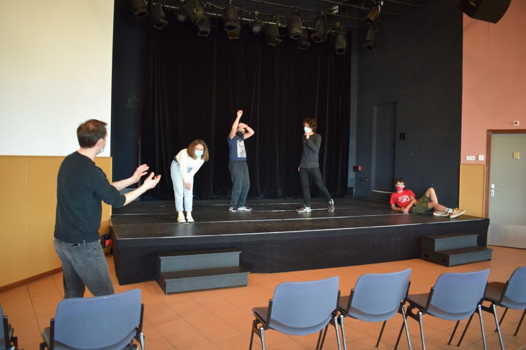 MJC Rodez stages vacances theatre